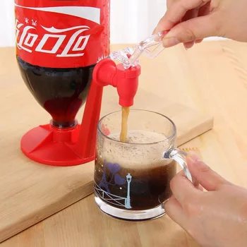 Cola Obrnjenim Pitne Pralni Cola Obrnjenim Pitne Pralni Cola Obrnjenim Pitne Stroj